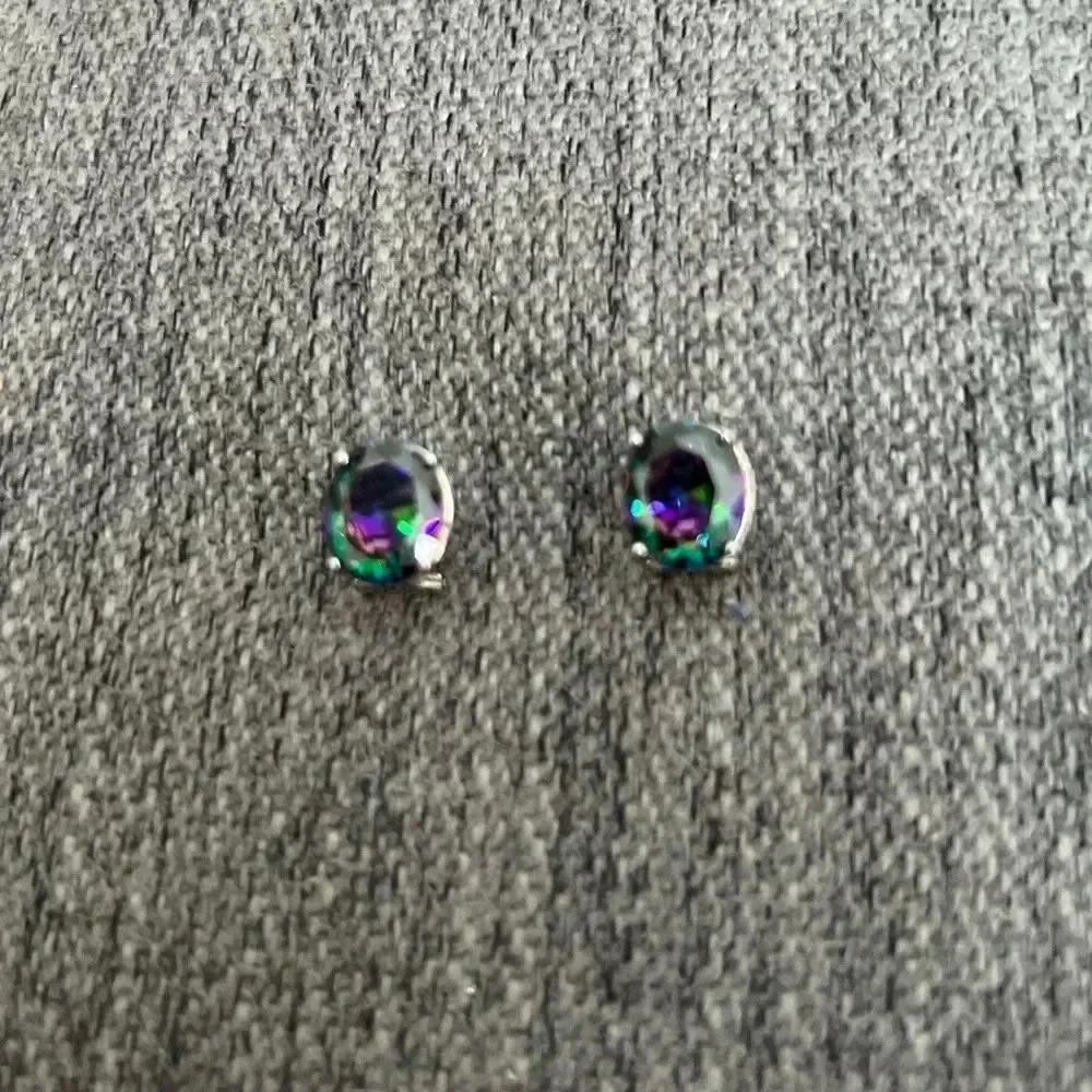 NWOT 10CT Northern Lights Quartz in Sterling Silver Earrings with Omega Backs - Picture 6 of 8